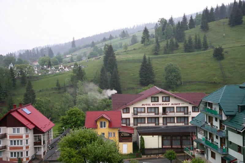 Chalet Minut Vatra Dornei Esterno foto